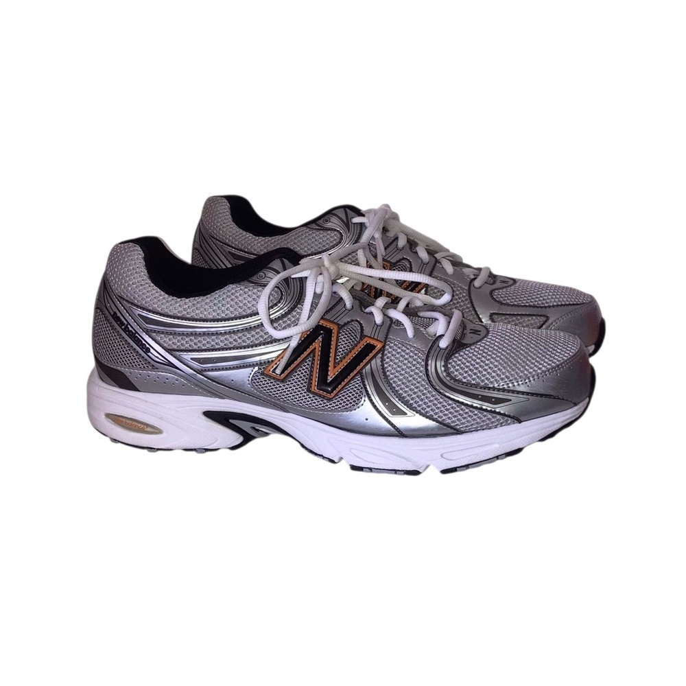 New Balance Mens 470 running shoes. Size 14